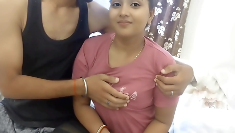 Boyfriend Or Girlfriend Ka Bich Pochaa Room Malik
