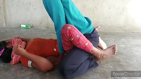 Village Outdoor And 18 Years In 18 Year Old Indian Desi Village Chick Outdoor Hard Fucking Video