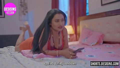 Prajakta Jahagirdar Sandwiched Between In Karonaa With Poonam Pandey, Rajsi Verma And Priya Ray