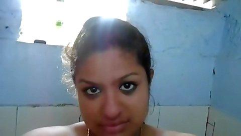 Desi चूत में उंली With Mia Khalifa, Indian Aunty And Sunny Leone
