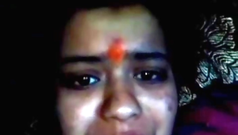 Bhojpuri Horniest Girl Fingering With Mehandi Fingers Mms