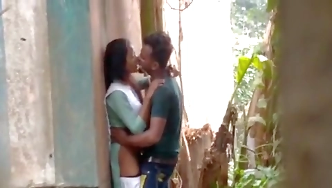 Indian Gym Guy Standing And Fucking Gf Outdoor Spy Vid