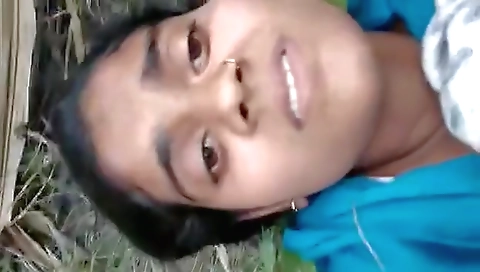 Dehati Girl Fucked By Bf On Fields
