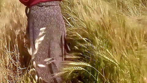 Beautiful Stepsister-in-law Cut Fodder In The Wheat Field, Stepbrother-in-law Fucked Big Fat Ass In Stepsister-in-laws Mouth In The Open Forest