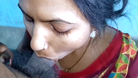 Gau Wali Bhabhi Ko Din Me Akela Me Muh Me Land Ghusa Diya Aur Bhabhi Ke Muh Me Pani Nikala