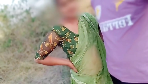 Desi Village Bhabhi Fuck In Jungle With Her Devar, Indian Beautiful Bhabhi Ki Outdoor Chudai,in Hindi Audio Desi Teen 18+ Tight Puss