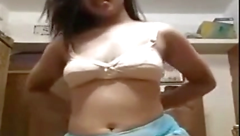 Indian Aunty, Desi Aunty And Desi Bhabi - Indian Bhabi Orgasm In Front Of Camera