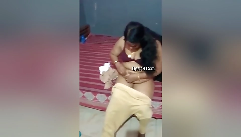 Mature Mallu Cpl Romance And Fucked 4