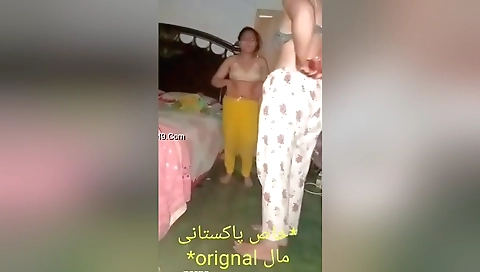 Today Exclusive- Paki Lesbo Girl Romance