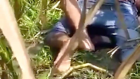 Virgin Dehati Chick Fucked In Fields