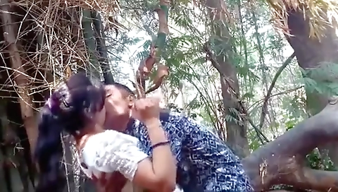 Hd Indian Porn Video Of College teen 18+ Girl Payal Outdoors