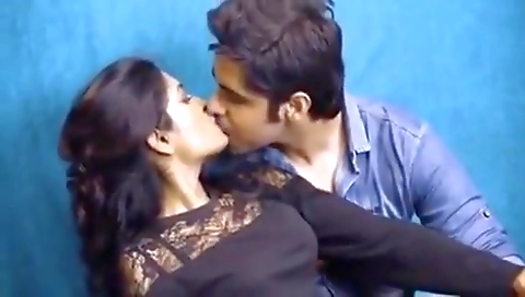 Hot Romance With Friend ,almost 80% Leal Video