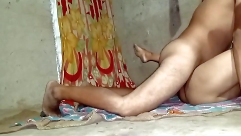 College Girls In Patni Ki Dost Ko Jamkar Chudai Ki