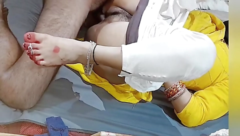Desi Indian Stepbrother And Stepsister Hot Sex In Night Story - Hindi Sex