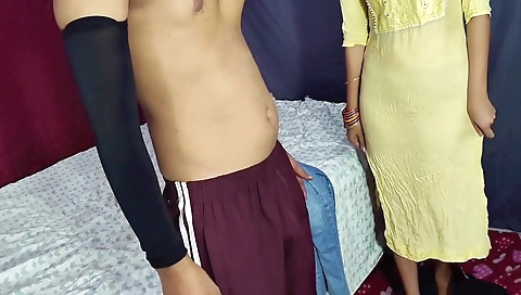 Stepsister Ko Kapda Badalte Dekha To Land Khada Ho Gaya Phir Chod Diya