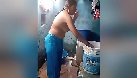 Today Exclusive- Desi Bhabhi Record Her Bathing Video For Lover 1