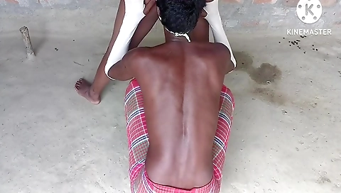 Desi Bhabhi Ki Chut Chata Bahut Maja Aaya