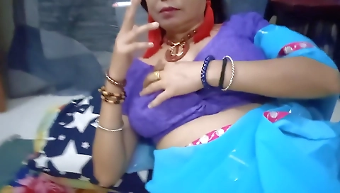 Desi Bhabhi Drink And Smoke Cigarette, And Enjoy Sex,hot Pussy, Boobs,nippal, Clit