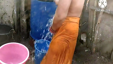 Anita Yadav Bathing Outside With Hot