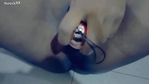 එයට ච වදනකල සලලම කල අය ටය එකන මන අතන.srilanka Couple Fingering