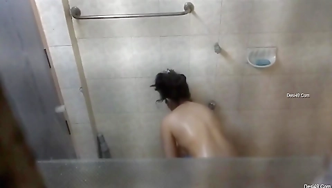 Today Exclusive-sexy Desi Girl Bathing Record By