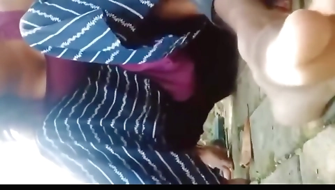 The Real Girlfriend Has Sex With Boyfriend In Jungle