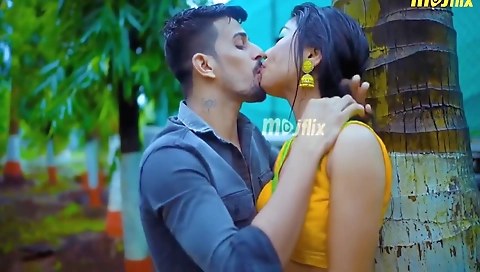 Ki Chudai Barish Ke Mausam Me Desi Style Me Chudai Kiya With Savita Bhabhi