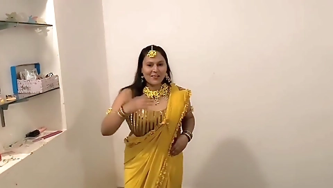 Indian Couples Having Sex During Bridal Function