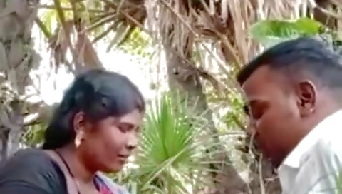 Desi Bahbhi Boobs Sucking And Outdoor Fucking