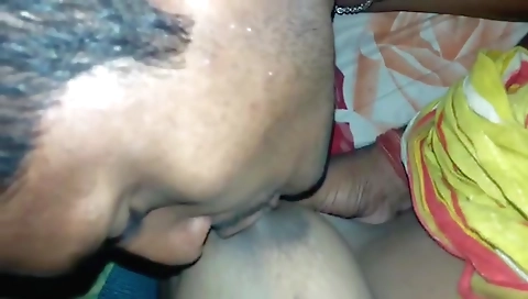 Horny Busty Wife Bhojpuri Porn Mms Video