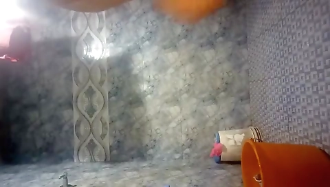 Booby teen 18+ Girl Nude Bath Show