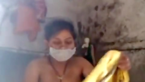 Pregnant Dehati Wife Nude Show In Bathroom
