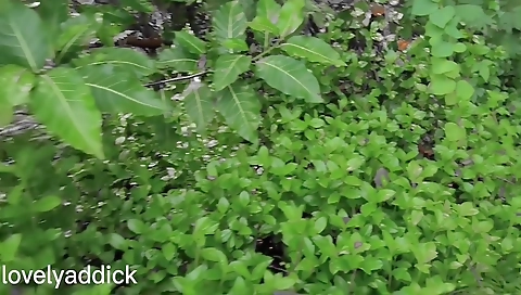 Fitri Kencing Lagi. Outdoor Piss