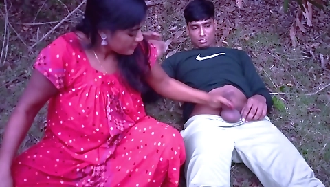 Indian Boy Is Fucking In Jungle With A Stranger