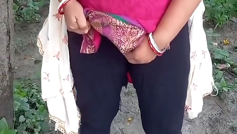 Outdoor Sexy Bengali Bhabi Naked With Devor