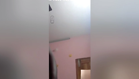 Today Exclusive-mature Bhabhi Showing Her Boobs On Video Call 1