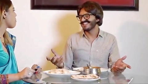 Pati Patni Aur Woh (2020) Unrated Hindi S01e01 Hot Web Series