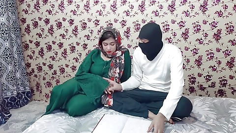 Muslim Busty Stepsister Cum On Big Tits After Blowjobs - Huge Boobs