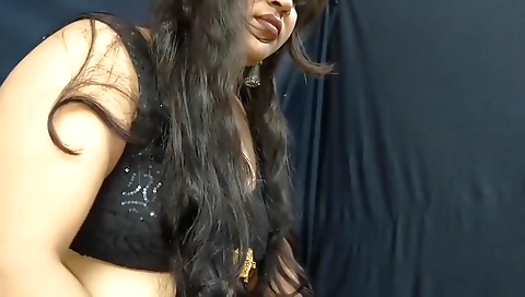 Hot Housewife In Saree Porn Video Hindi - Verified Amateurs