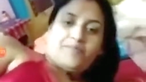 Sexy Indian Mature Wife Goes Nude For Her Secret Lover