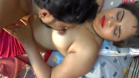 A Boy Went To His Bosss House And Met His Ex Girl Friend There Alone. They Got Imotional And Made A Romantic Fucking Session