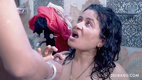 Sex With Desi Wife In Shower - Sex Wife And Desi Bang