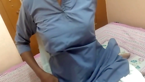 My College Girlfriend Wakes Me Up With A Blowjob So I Can Fuck Her With Rough Sex