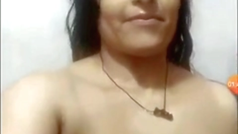 Beautiful Desi Boudi Nude Bathing Selfie