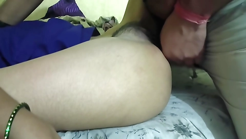 Room Me Step Mom Or Step Daughter Ko Ne Ache Se Choda With Step father In-law