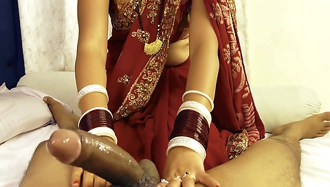 Desi Stepmom Sex Stepson Very Romantic Fucking Hindi Web Series