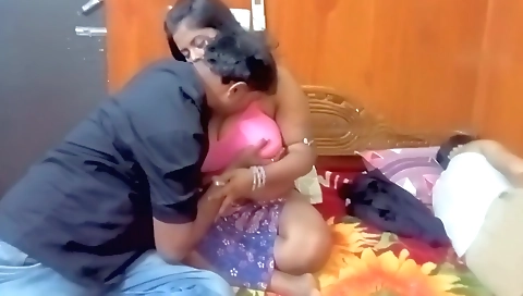 Desi Horny Wife Pussy Fucking With Her Debor Infront Of Husband