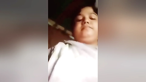 Horny Bangla Boudi Shows Her Pussy