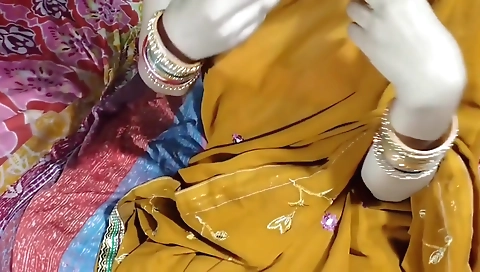 Devar Ne Bhabhi Ko Rat Bhar Bistar Par Choda Jor Jor Se With Devar Bhabhi