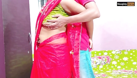 Sex Wife In Beautiful Desi Indian Bhabhi Fucking Hard With Her Boyfriend